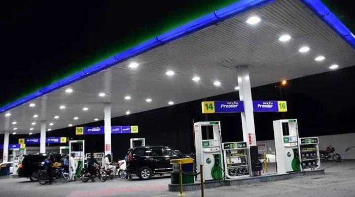 Petroleum dealers refuse to sell fuel under govt relief scheme