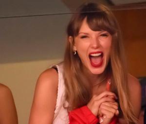 Taylor Swift breaks social media silence amid wedding photos buzz