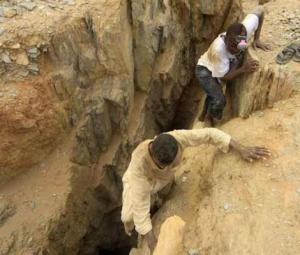 Sudan gold mine collapse kills at least 60: survivors 