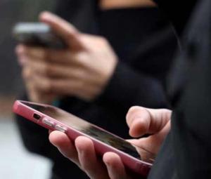 EU Commission proposes under-13s social media ban