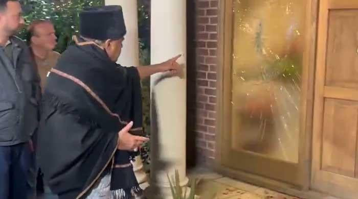 MQM founder Altaf Hussain's London home 'attacked by masked men'