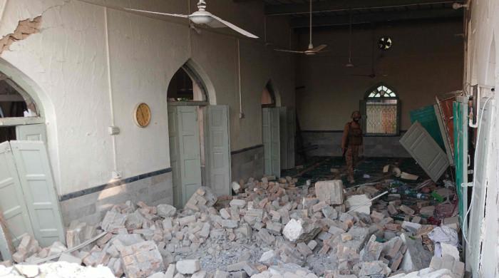 15 cops among 21 martyred, over 100 injured in Kohat Police Lines explosion