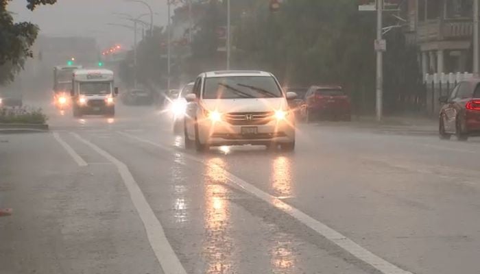Chicago weather update: Flood watch, airport ground stops, hazardous beach conditions