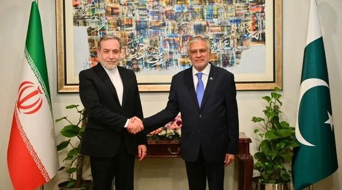 In call with Iran's Araghchi, Dar stresses need for uninterrupted energy supplies