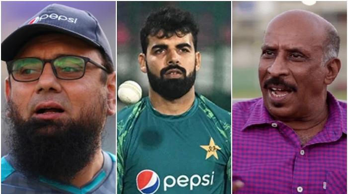 Former spinners Tauseef, Saqlain trade barbs over Shadab Khan's selection 