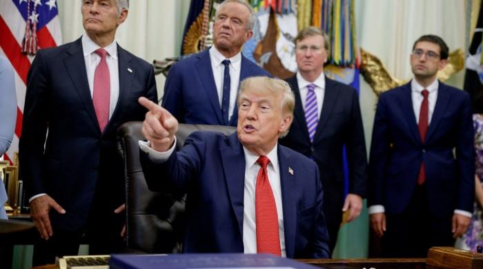 Trump lists 25 'top achievements' as midterms loom