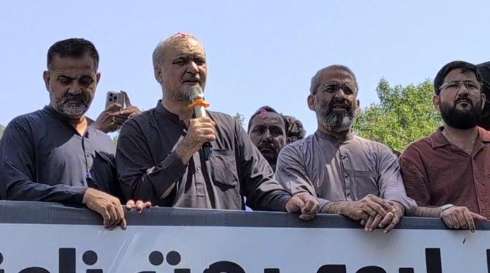JI kicks off long march towards Islamabad against petroleum levy