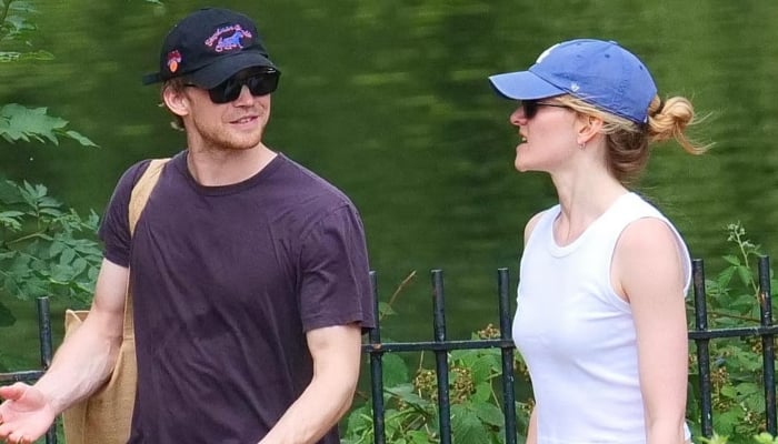 Joe Alwyn shuts down Sarah Pidgeon breakup rumours amid PR stunt buzz