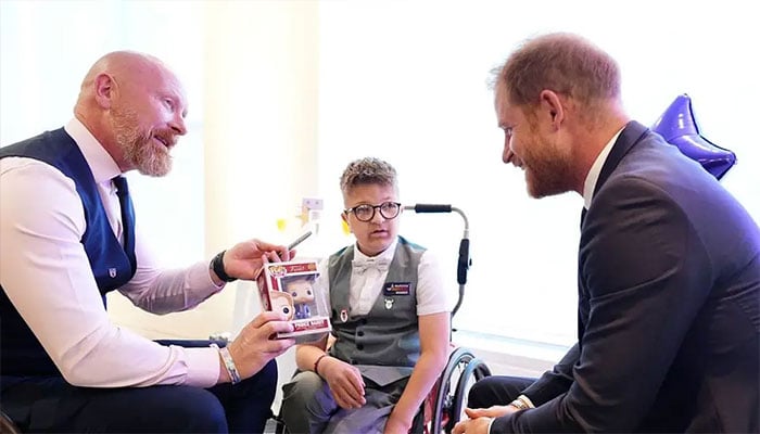 King Charles follows Prince Harry into Awards with pointed question