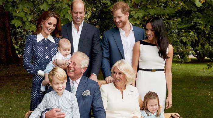 George, Charlotte, Louis' sweet reaction to meeting new cousin
