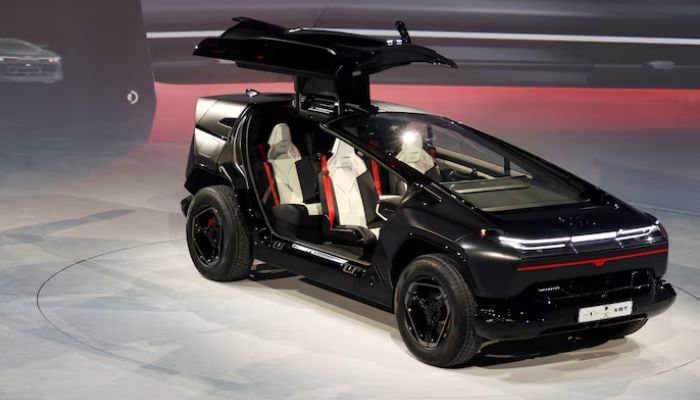 Ceers Exobot SUV