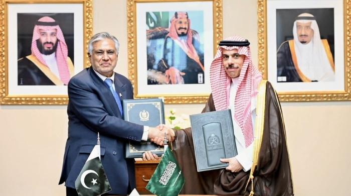 Pakistan, Saudi Arabia waive visa requirements for diplomatic, official passport holders