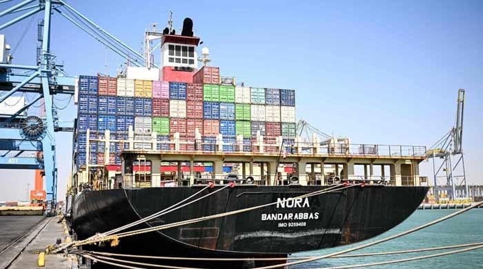 Workers idle, trucks empty as war slams Iraqi oil hub