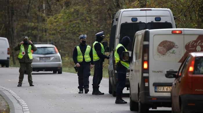 Poland arrests teen Nazi sympathiser over mosque attack plot