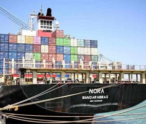 Workers idle, trucks empty as war slams Iraqi oil hub