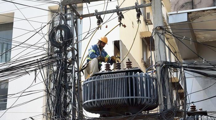 Govt orders technical audit of all DISCOs to tackle power theft, losses