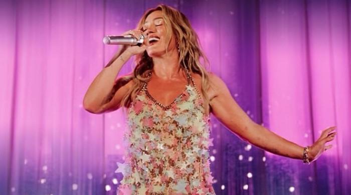 Hilary Duff extends 'Lucky Me Tour' to 2027: See dates