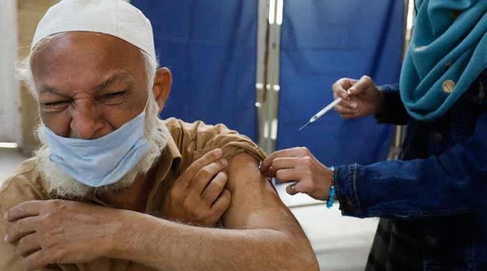 Umrah pilgrims charged Rs4,500 for three vaccines, including ‘non-mandatory' flu shot