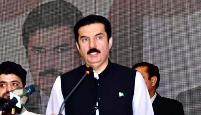 Khyber Pakhtunkhwa Governor Faisal Karim Kundi addresses an event in Peshawar. — Facebook@FaisalKarimKundi