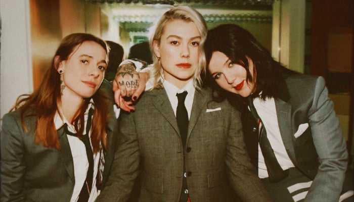 Phoebe Bridgers surprises audience with Boygenius performance amid hiatus