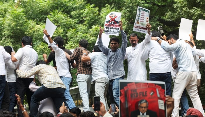 Supporters of India’s main opposition Congress party attend a protest demanding the resignation of India’s Chief Election Commissioner Gyanesh Kumar in New Delhi, India, September 25, 2026. — Reuters