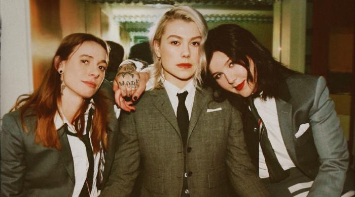 Phoebe Bridgers surprises audience with Boygenius performance amid hiatus