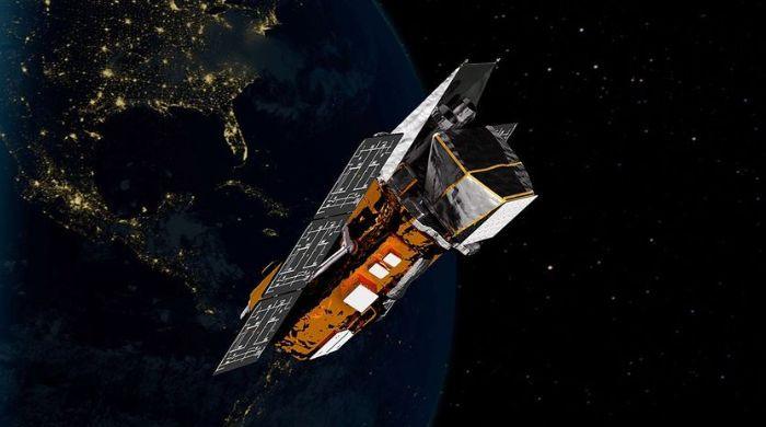 Robot spacecraft sent to save NASA Swift Observatory returns to Earth after failed mission