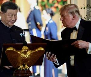 Xi calls for regular military dialogue with US to prevent crisis