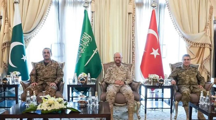 Makkah pact chiefs condemn attacks on Saudi Arabia, pledge stronger military coordination