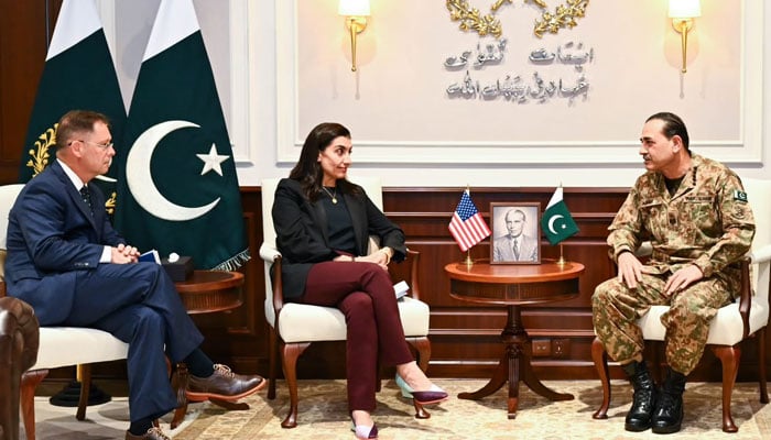 A delegation of the US Afghanistan War Commission, led by its Co-Chairs Shamila N Chaudhary (centre) and Dr Colin F Jackson (left), calls on Chief of Defence Forces and Chief of Army Staff Field Marshal Asim Munir at the General Headquarters (GHQ), Rawalpindi, on September 28, 2026. — ISPR