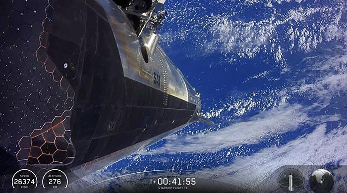 SpaceX's Starship reaches orbit for the first time, deploys Starlink satellites