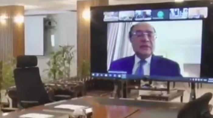 FinMin Aurangzeb kicks off talks with IMF mission for EFF, RSF reviews