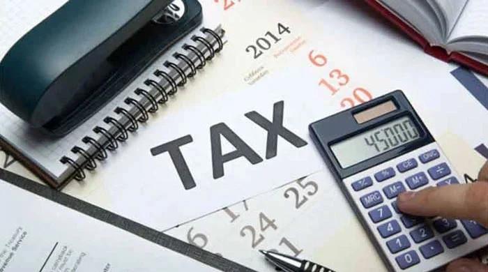 FBR says 'no extension' in tax filing deadline, warns taxpayers of hefty penalties