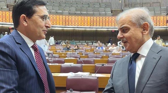 PTI 'accepts' govt invitation for talks ahead of October 4 long march