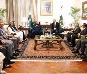 Govt-PPP delegation to meet PTI for talks ahead of Oct 4 long march