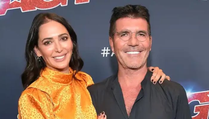 Lauren was pregnant with Simons child, meanwhile Andrew filed for divorce, citing adultery as the cause for separation