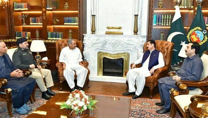 Khyber Pakhtunkhwa Governor Faisal Karim Kundi meets Interior Minister Mohsin Naqvi at Governor House, Peshawar, October 4, 2026. — Khyber Pakhtunkhwa Governor House