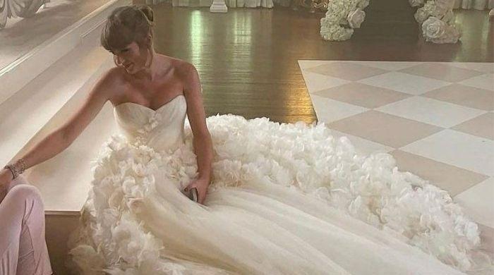 Paul McCartney opens up about Taylor Swift wedding performance