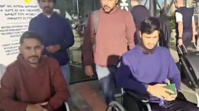 Four injured sailors, remains of three others Somali pirate victims head to Karachi
