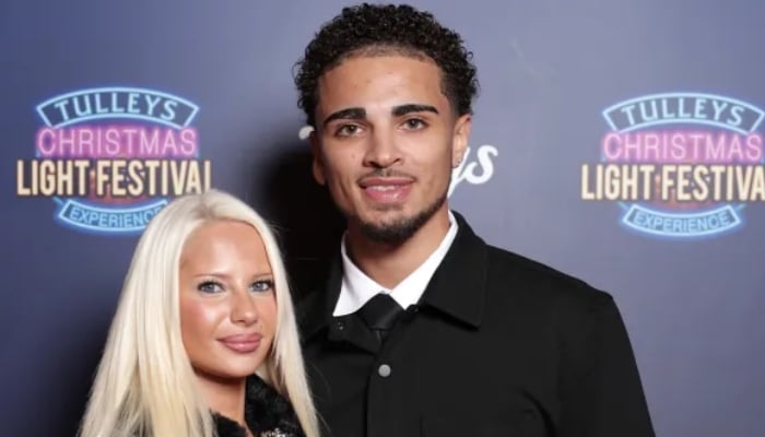 Fans and celebrity friends rushed to the comments section to congratulate the couple