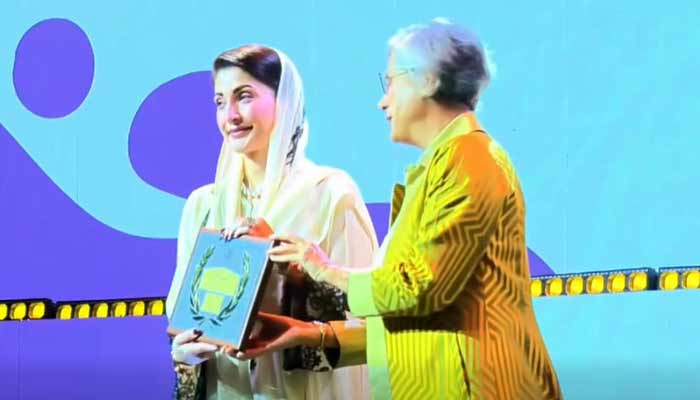 Punjab Chief Minister Maryam Nawaz (left) received UN Habitat Scroll of Honour Award. — X/@Marriyum_A