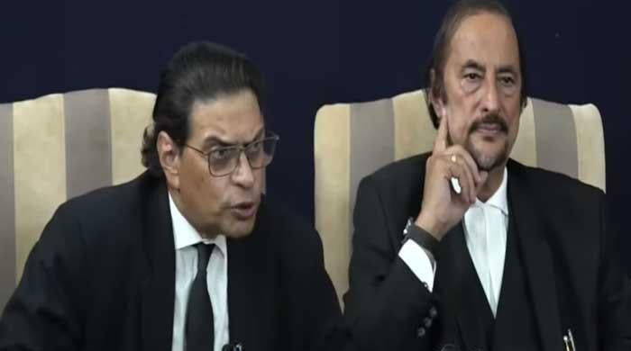 Islamabad march: PTI says no progress in govt talks possible until meeting jailed Imran