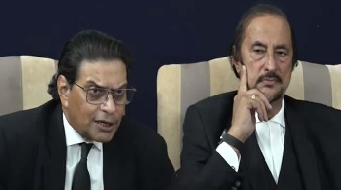 Islamabad march: PTI says no progress in govt talks possible until meeting jailed Imran