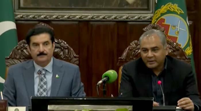 Security czar says change of regime in KP to yield positive results in fight against terrorism