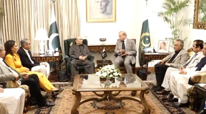 Federal govt decides to impose emergency in KP: sources