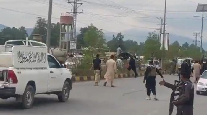 Police take over security in KP's Bara as official vows strict action against protesters