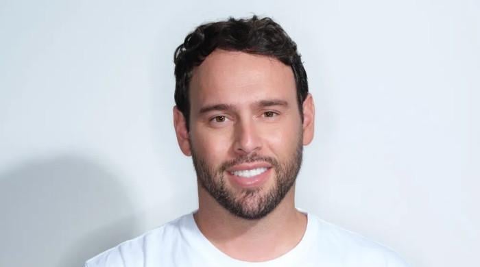 Scooter Braun resolves feud with longtime client after years
