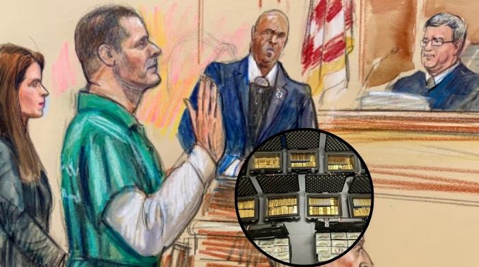 CIA officer caught with gold bars admits exposing intelligence source to foreign official