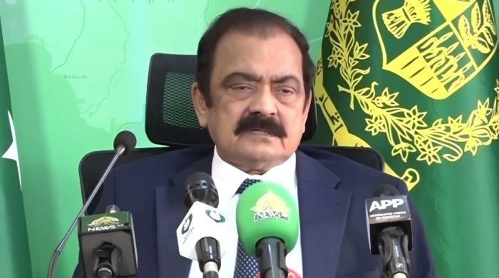 Govt again offers talks to PTI, says demands cannot be met by holding state hostage