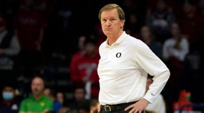 What happened to Dana Altman? Oregon coach retires weeks before season